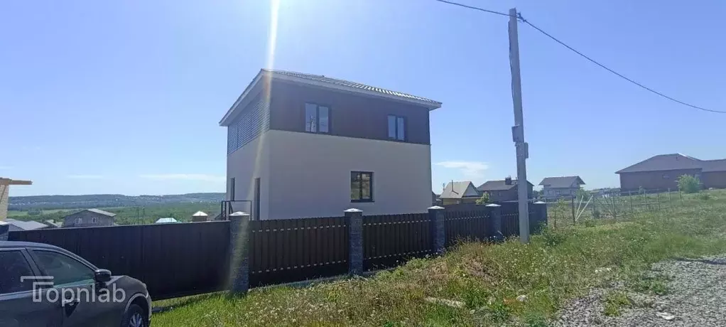 Дом в Башкортостан, Уфимский район, Юматовский сельсовет, с. Станции ... - Фото 1