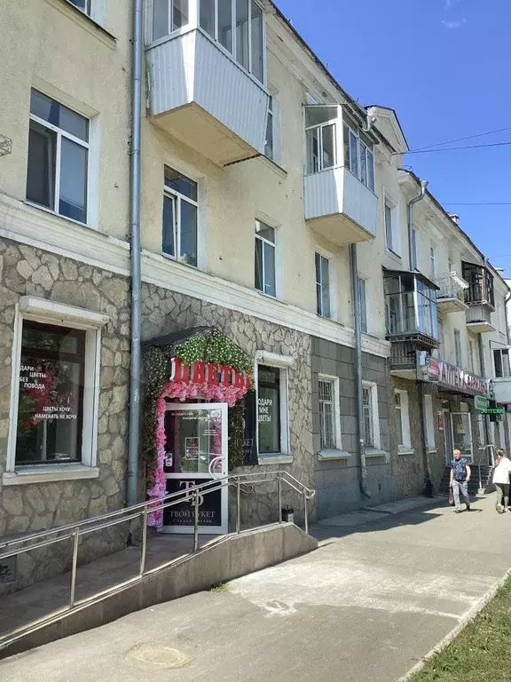 2-к. квартира, 44,5 м, 3/3 эт. - Фото 0