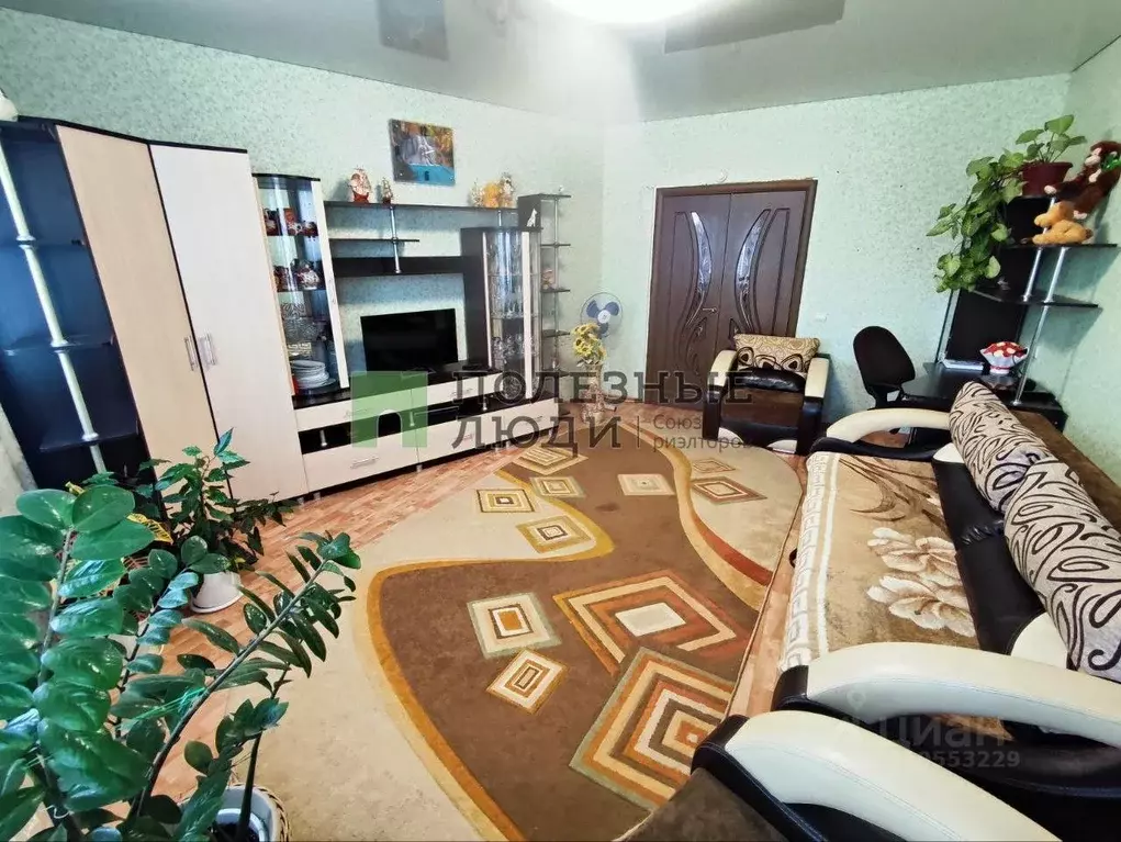 1-к кв. Орловская область, Орел Раздольная ул., 37А (46.8 м) - Фото 0