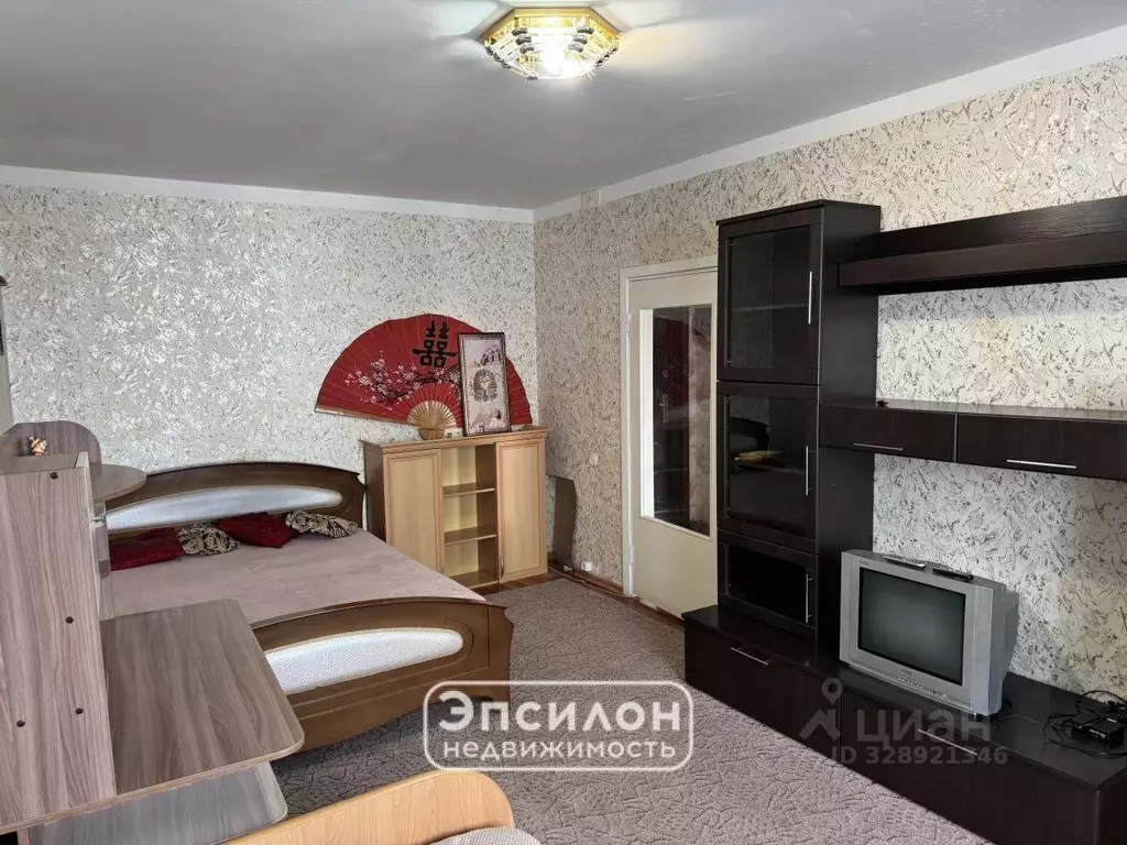 1-к кв. Курская область, Курск просп. Вячеслава Клыкова, 1 (37.3 м) - Фото 2