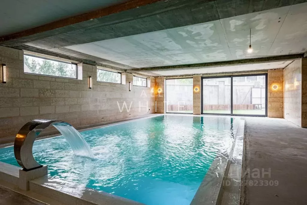 Дом в Москва д. Большое Свинорье, ул. Перспективная, 122 (1141 м) - Фото 2