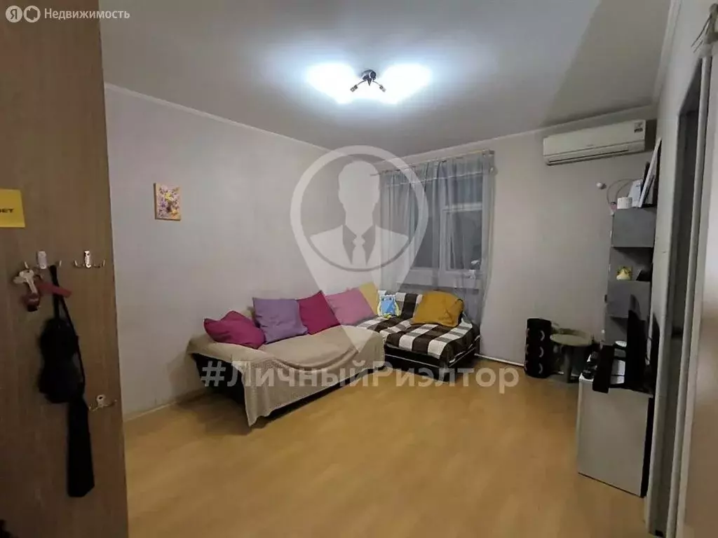 3-комнатная квартира: Краснодар, Весенняя улица, 19 (61.8 м) - Фото 1