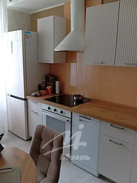 Продается 2-комнатная квартира - Фото 1