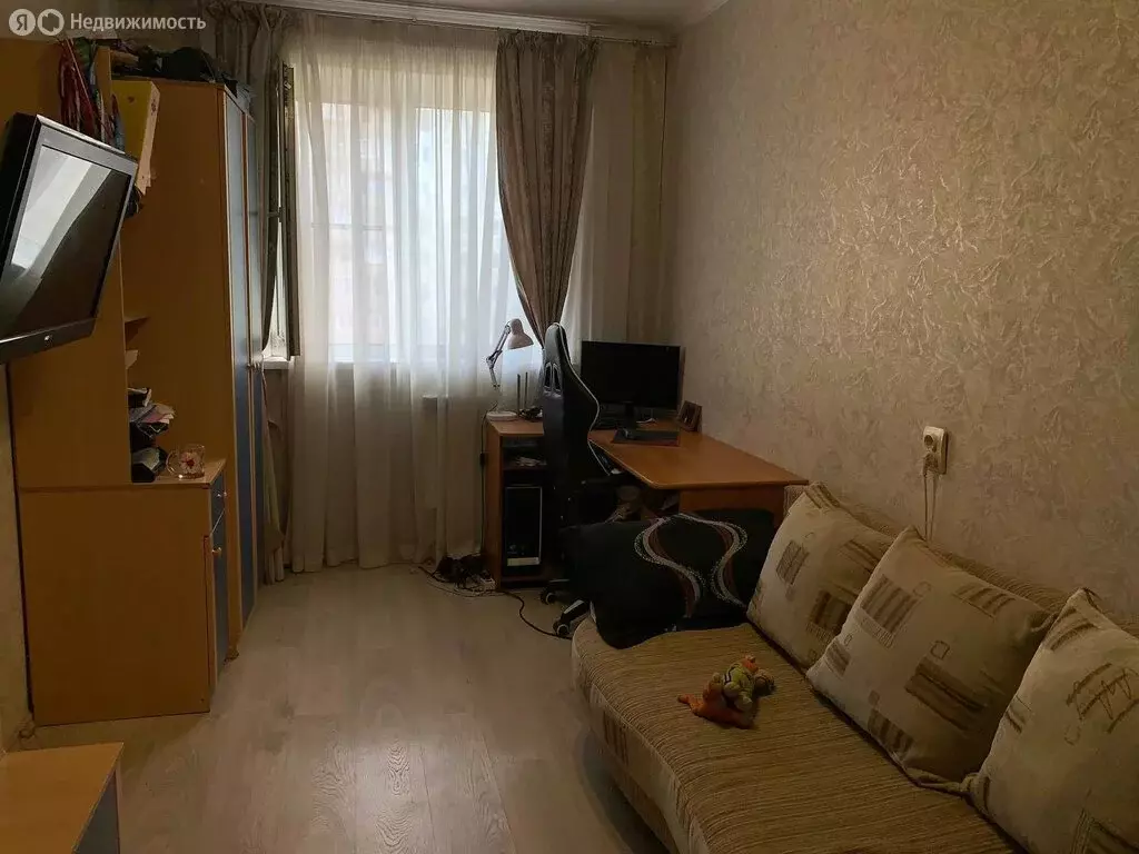 3-комнатная квартира: Самара, Ново-Вокзальная улица, 211 (59 м) - Фото 0