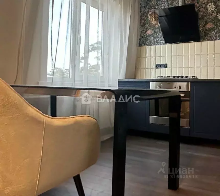 2-к кв. Иркутская область, Ангарск 85-й кв-л, 11 (42.0 м) - Фото 0