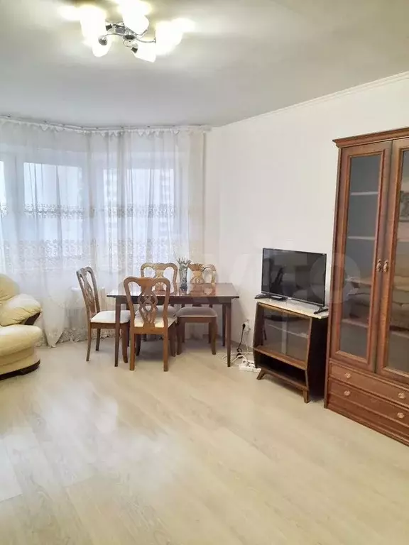 2-к. квартира, 56 м, 10/12 эт. - Фото 0