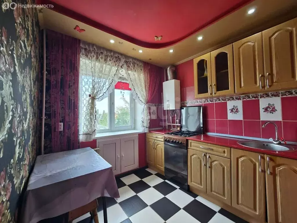1-комнатная квартира: Оренбург, Самолётная улица, 93 (30 м) - Фото 1