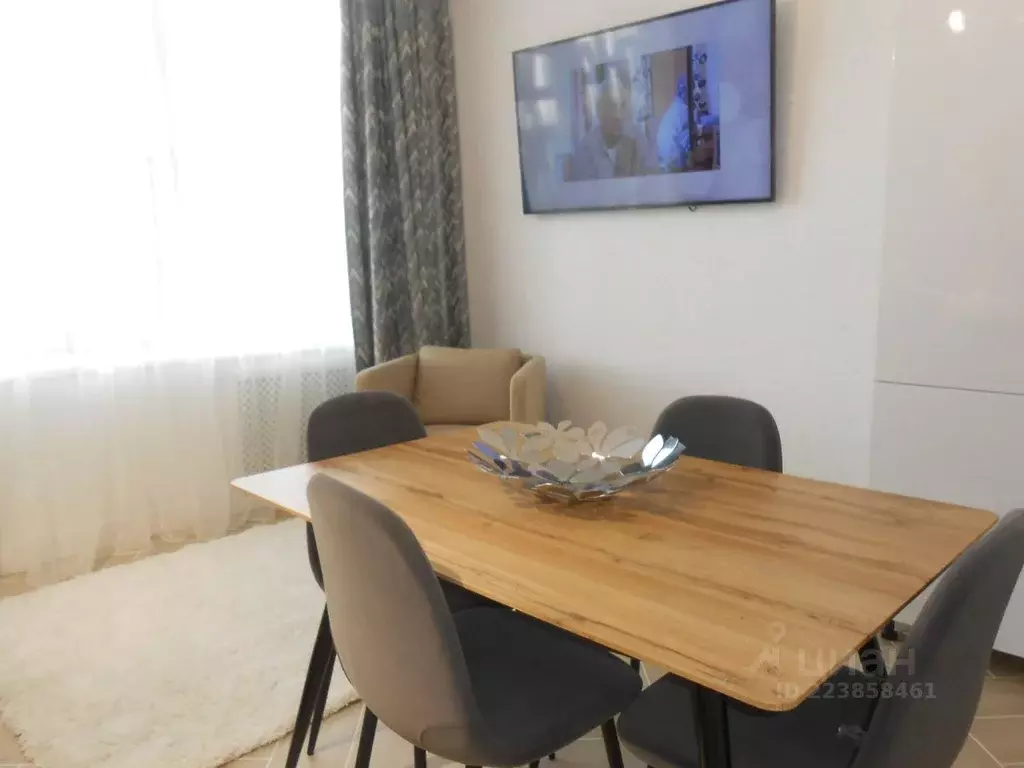 2-к кв. Астраханская область, Астрахань ул. Бабефа, 6Вк3 (55.0 м) - Фото 2