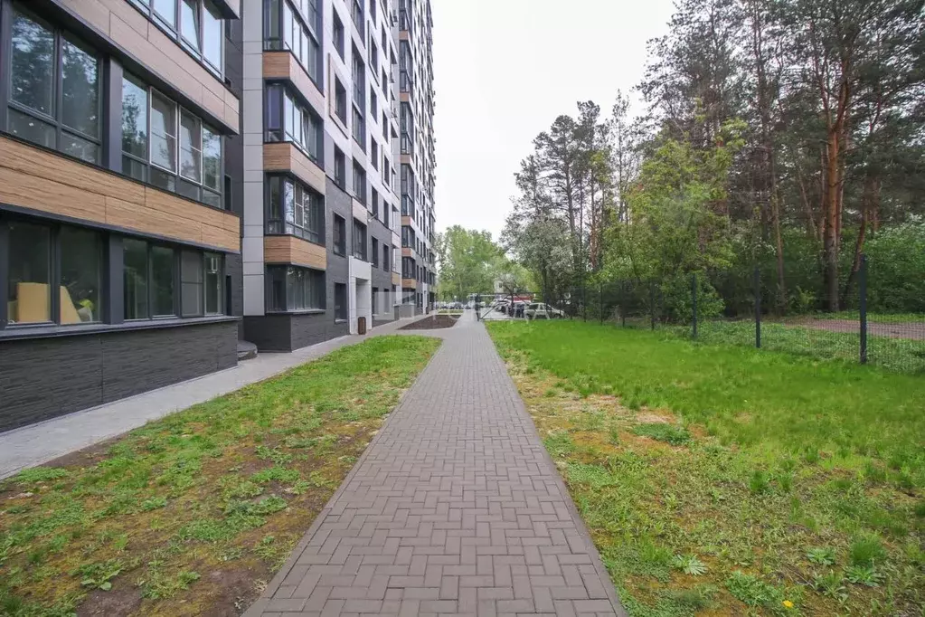 2-к кв. Алтайский край, Барнаул ул. Кутузова, 14А (39.7 м) - Фото 0
