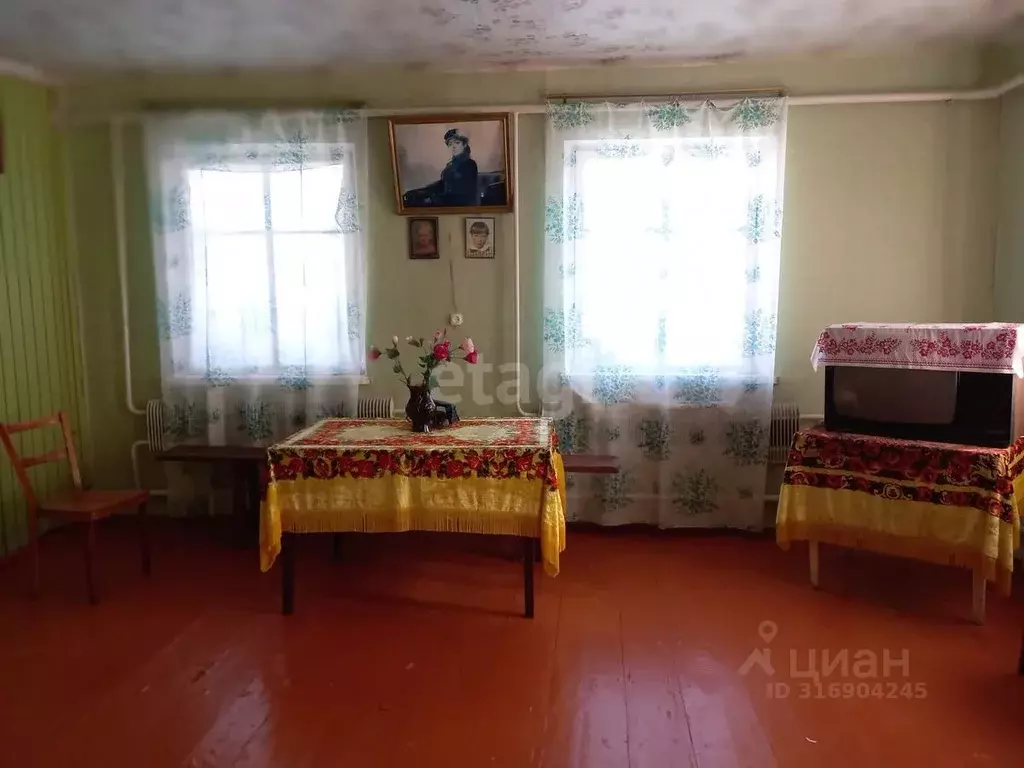 Дом в Белгородская область, Яковлевский муниципальный округ, Калинин ... - Фото 0