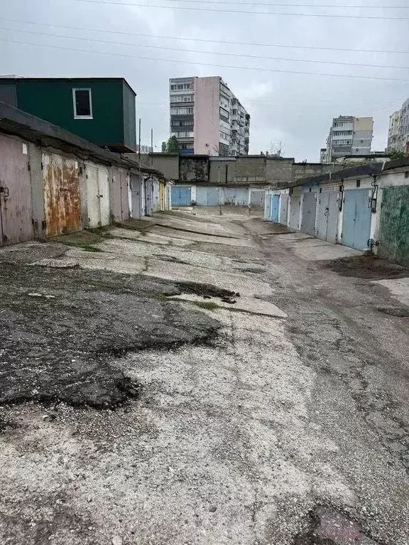 Гараж в Краснодарский край, Новороссийск Волгоградская ул., 15 (18 м) - Фото 1