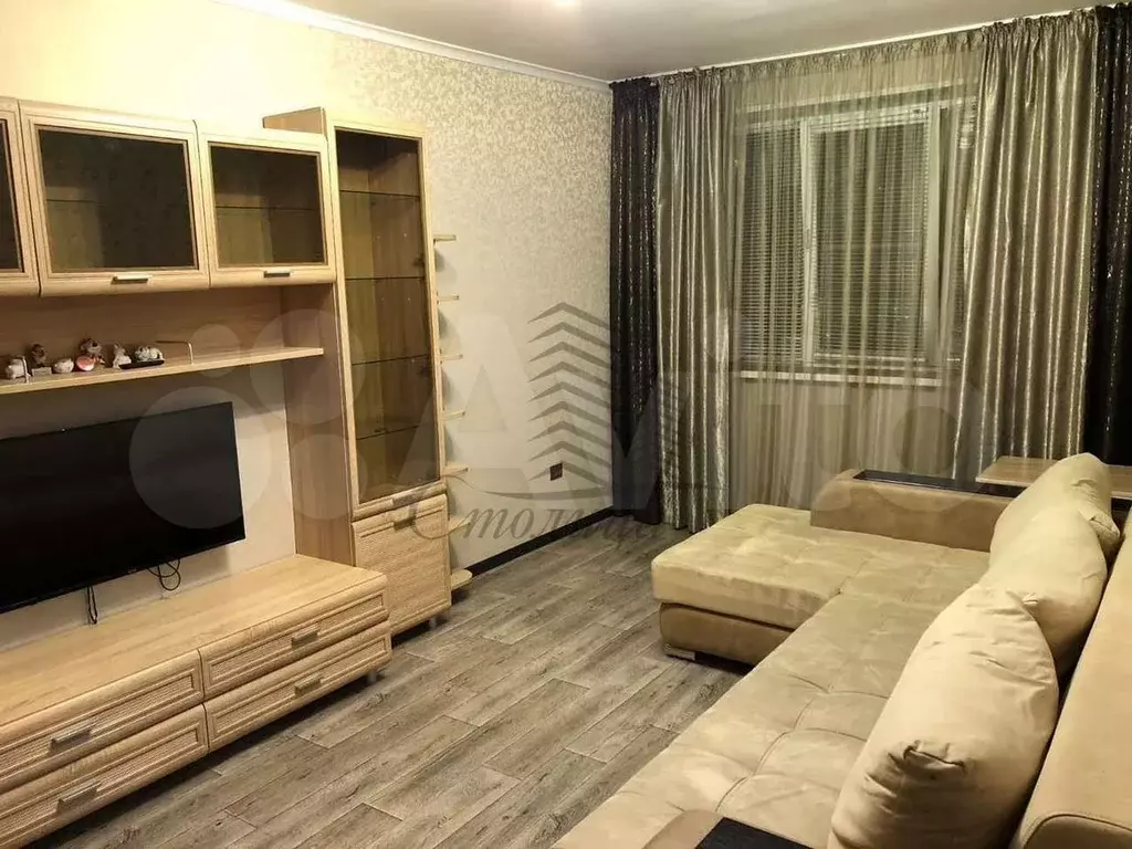 3-к. квартира, 63 м, 1/5 эт. - Фото 0