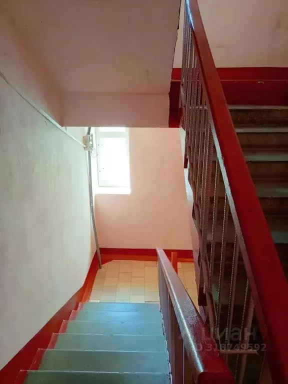 1-к кв. Коми, Сыктывкар просп. Бумажников, 42 (30.0 м) - Фото 0