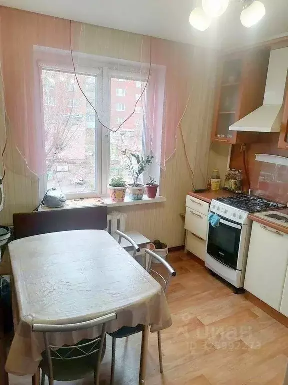 3-к кв. Омская область, Омск ул. Кирова, 4/2 (68.4 м) - Фото 1