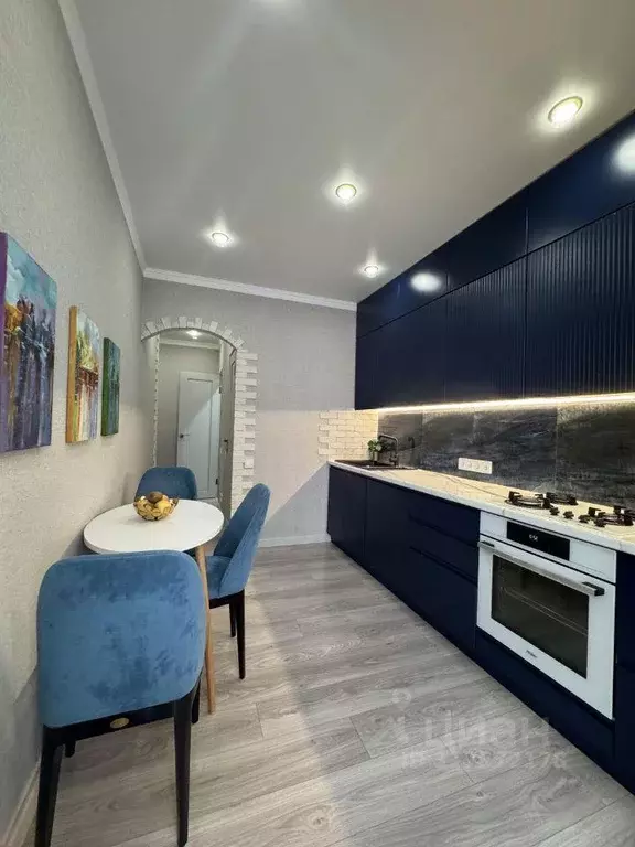 Квартира, 4 комнаты, 80 м - Фото 0