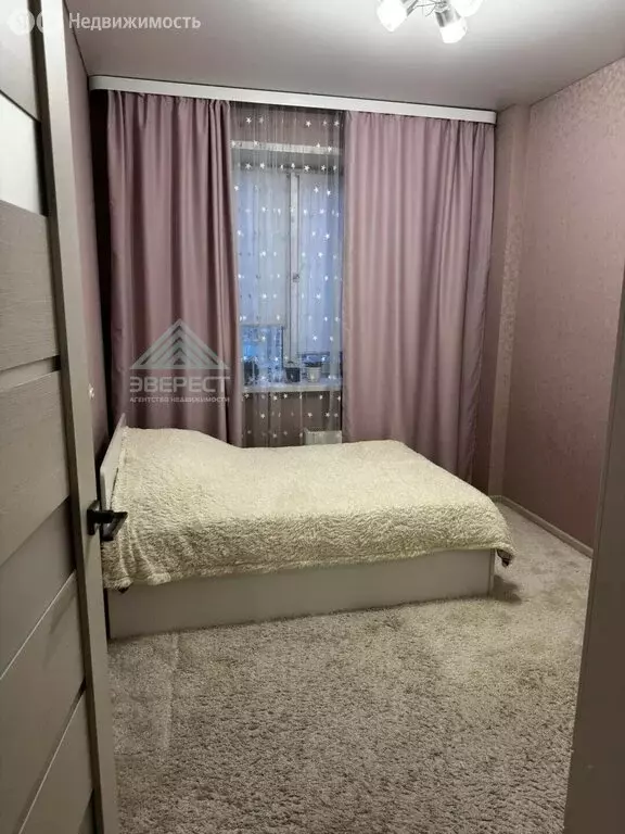2-комнатная квартира: Абакан, улица Кирова, 120А (70.6 м) - Фото 1