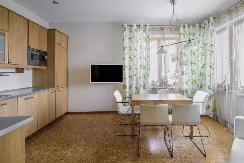 3-к кв. Санкт-Петербург 10-я Васильевского острова линия, 17к2 (129.0 ... - Фото 1