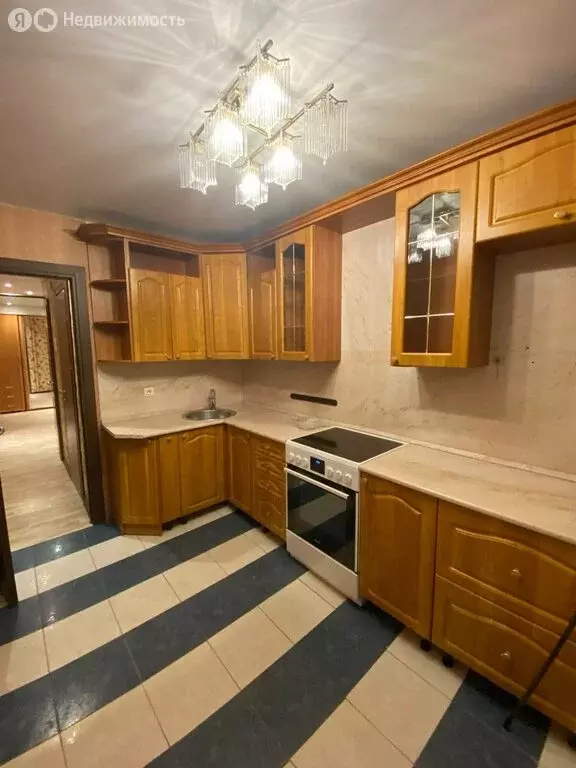 3-комнатная квартира: Тюмень, Первомайская улица, 60 (61 м) - Фото 0