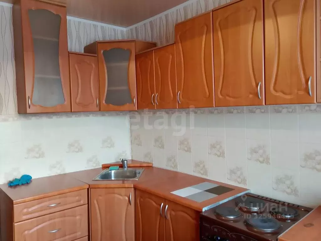 3-к кв. Тюменская область, Тобольск 10-й мкр, 2 (68.0 м) - Фото 2