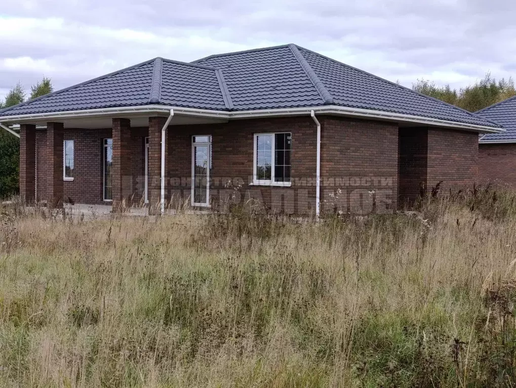 Дом в Смоленская область, Смоленский муниципальный округ, д. Лубня ул. ... - Фото 1