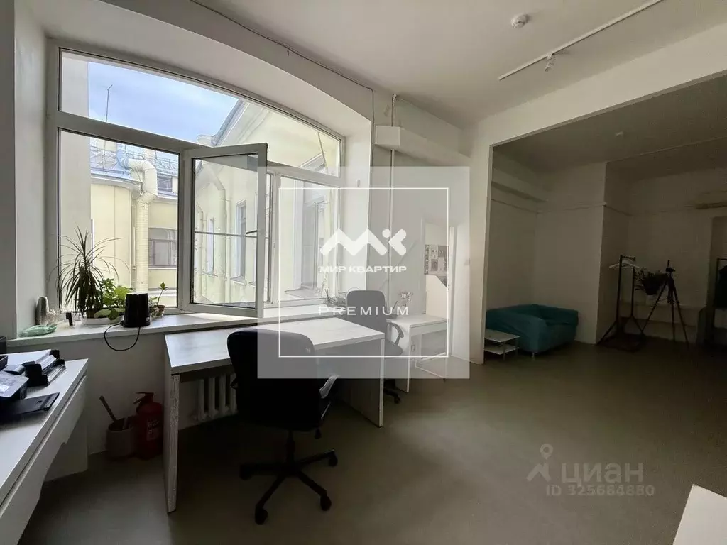 Офис в Санкт-Петербург ул. Рубинштейна, 4 (134 м) - Фото 1