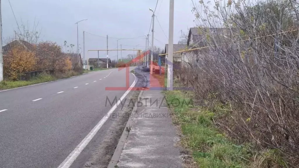 Участок в Белгородская область, Старооскольский городской округ, с. ... - Фото 1