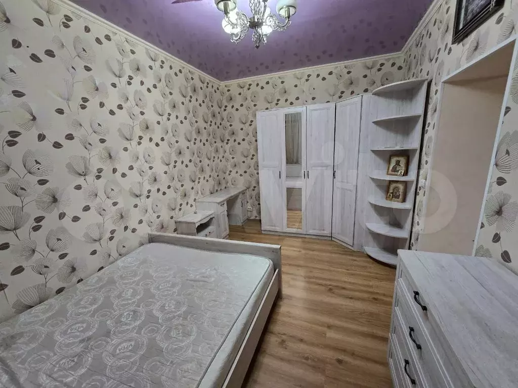 3-к. квартира, 55 м, 1/1 эт. - Фото 1
