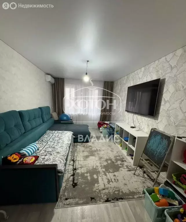 3-комнатная квартира: Элиста, 8-й микрорайон, 30 (62.2 м) - Фото 1