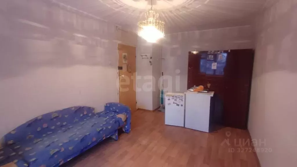 Комната Челябинская область, Чебаркуль 9 Мая ул., 36 (16.4 м) - Фото 1