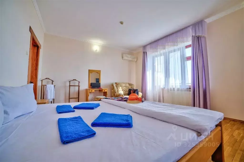 Комната Крым, Алушта ул. Владимира Хромых, 10А - Фото 1