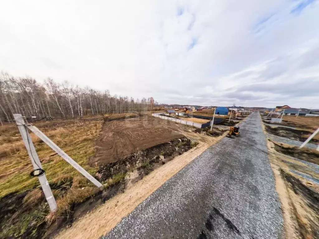 Участок в Тюменская область, Тюменский муниципальный округ, д. ... - Фото 0