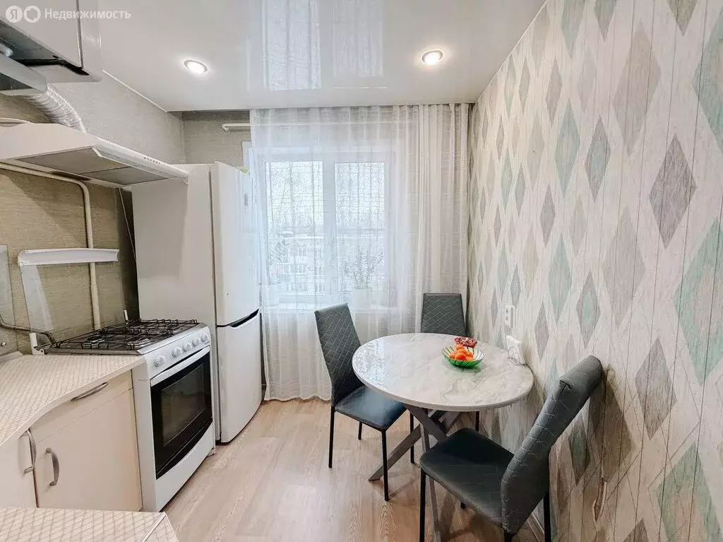 2-комнатная квартира: Киров, Производственная улица, 13к3 (46.5 м) - Фото 1