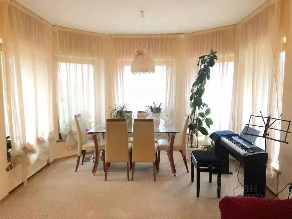 3-к кв. Калининградская область, Светлогорск ул. Горького, 2 (140.0 м) - Фото 1