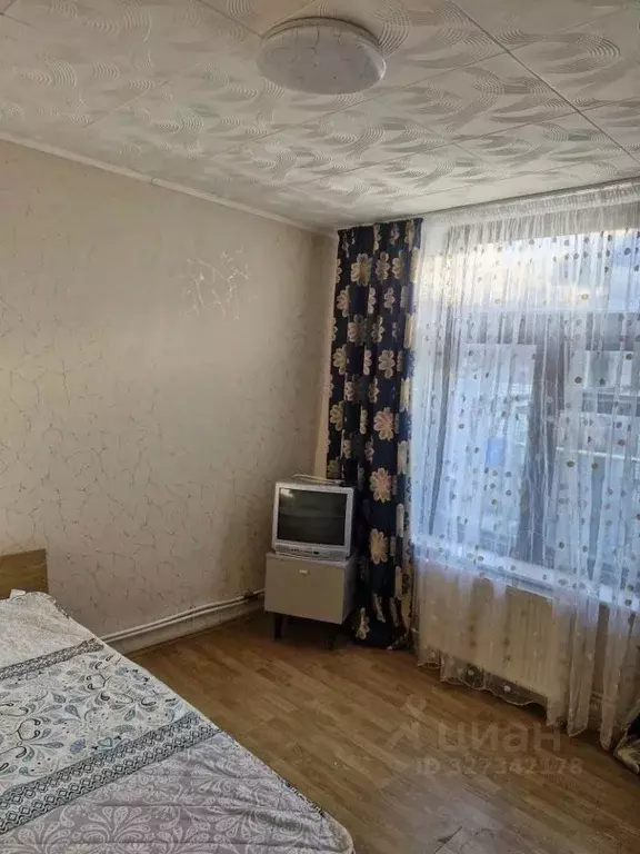 2-к кв. Крым, Симферополь ул. Зои Жильцовой, 20 (32.0 м) - Фото 2