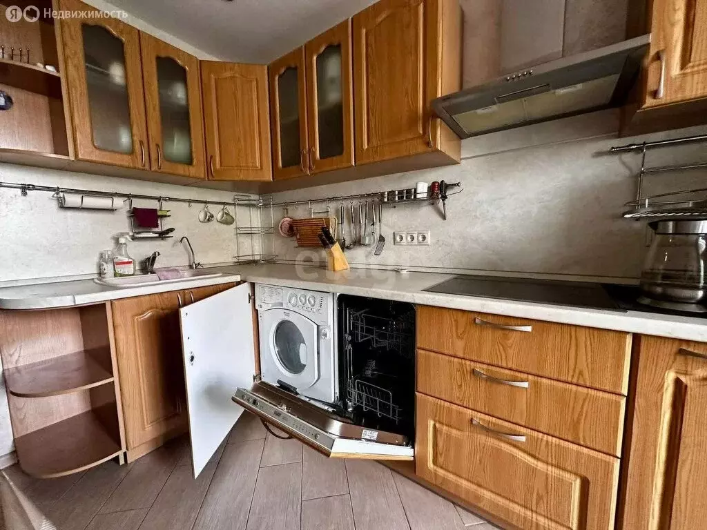 3-комнатная квартира: Новокузнецк, Вокзальная улица, 3 (61.1 м) - Фото 1