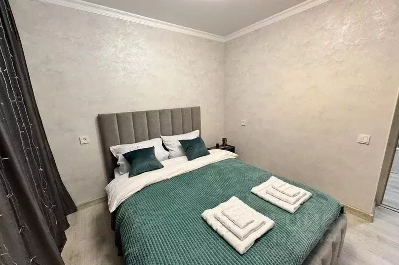 2-к кв. Карачаево-Черкесия, Черкесск Октябрьская ул., 48 (45.0 м) - Фото 1