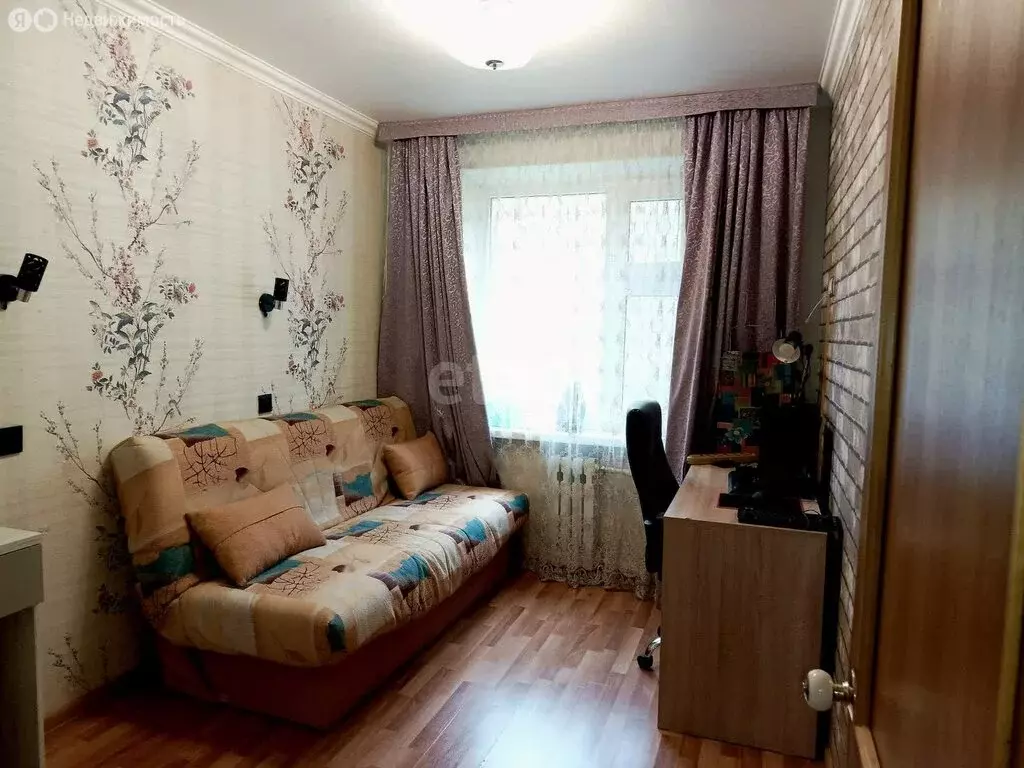 3-комнатная квартира: Петропавловск-Камчатский, улица Маршала Блюхера, ... - Фото 1