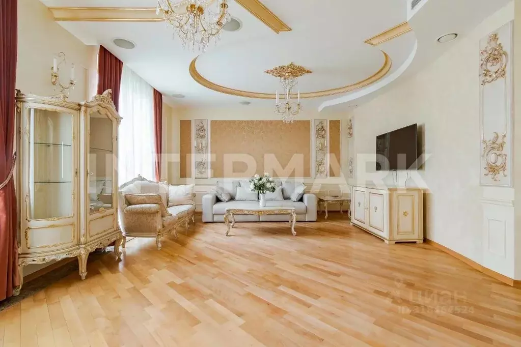 3-к кв. Москва ул. Остоженка, 27К2 (130.0 м) - Фото 0