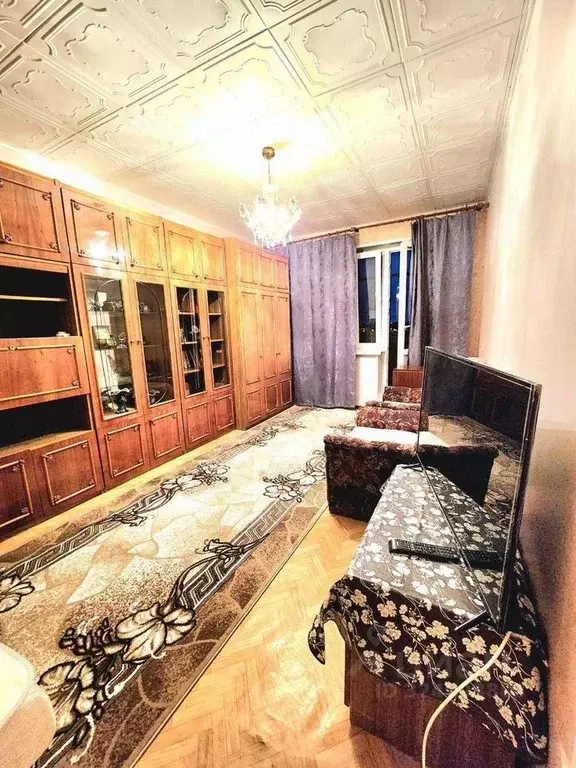 1-к кв. Московская область, Серпухов Дальняя ул., 8 (35.0 м) - Фото 1