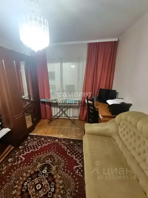 2-к кв. Кабардино-Балкария, Нальчик ул. Кирова, 4 (56.7 м) - Фото 2