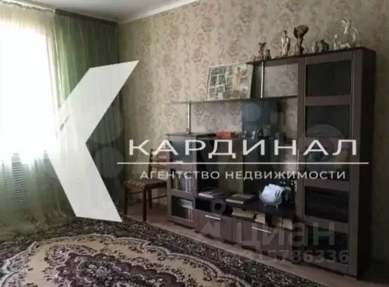 1-к кв. Белгородская область, Старый Оскол Восточный мкр, 47 (46.0 м) - Фото 0
