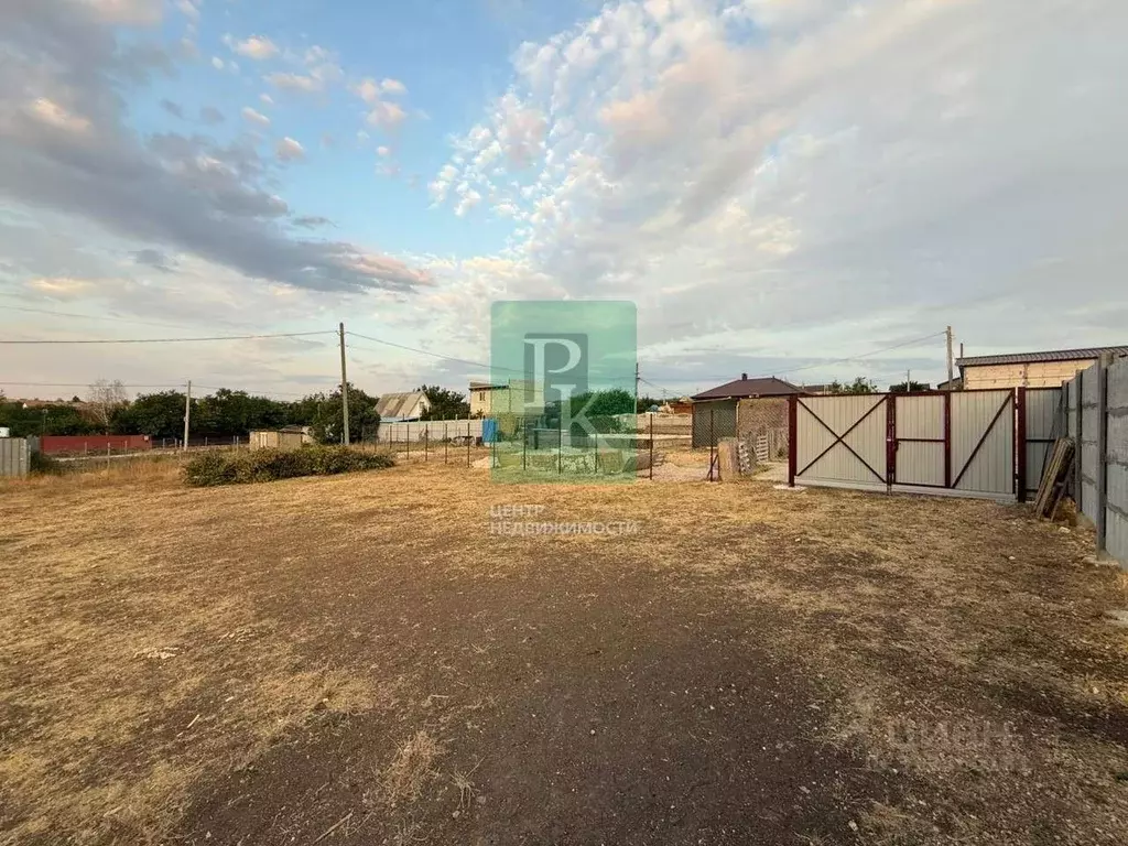 Участок в Севастополь Металлист садовое товарищество, 599 (10.0 сот.) - Фото 1