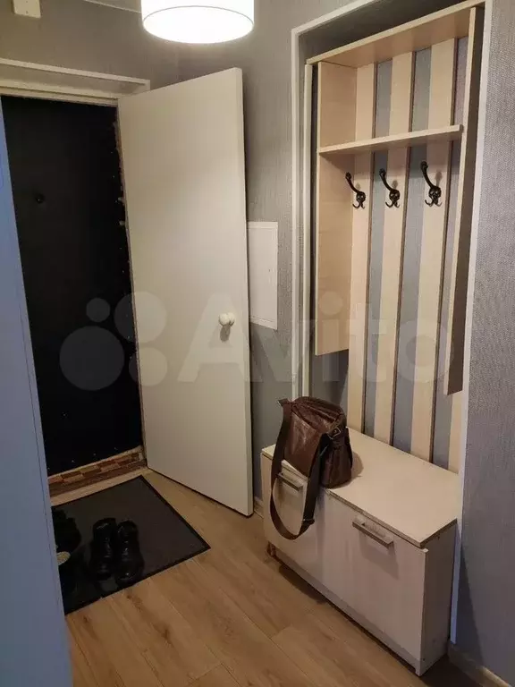 1-к. квартира, 30 м, 4/5 эт. - Фото 1