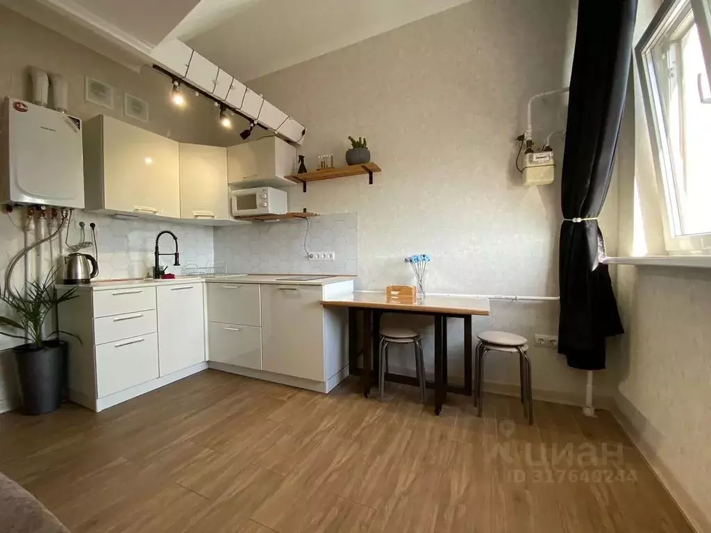 2-к кв. Краснодарский край, Геленджик ул. Витебская, 14к3 (64.0 м) - Фото 1