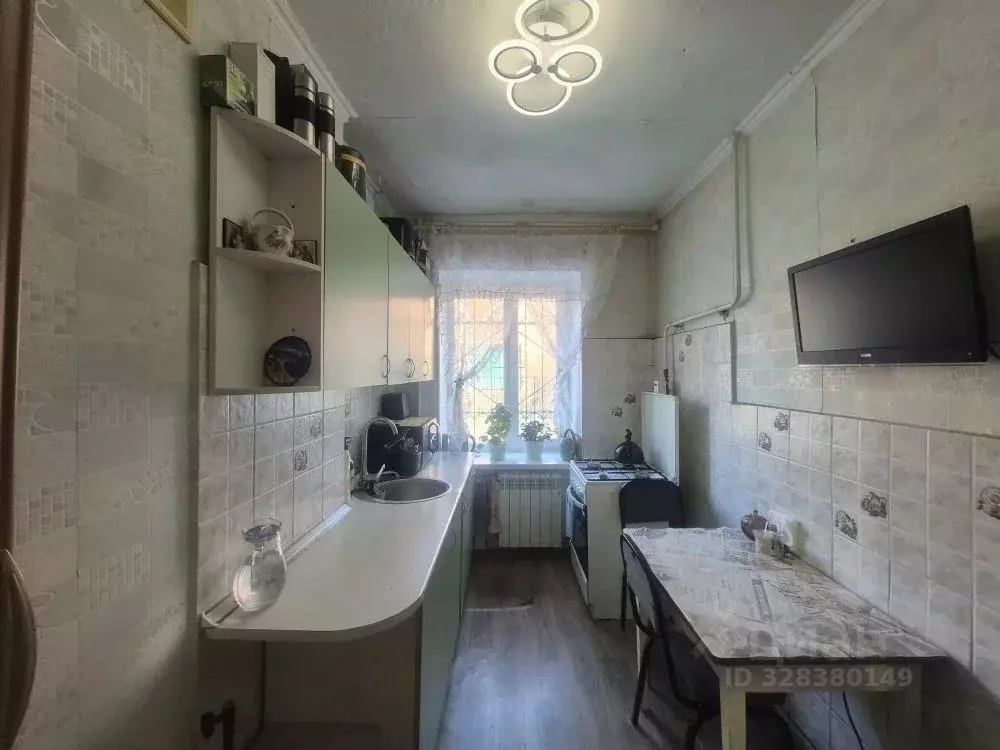 3-к кв. Омская область, Омск ул. Челюскинцев, 81 (54.0 м) - Фото 1