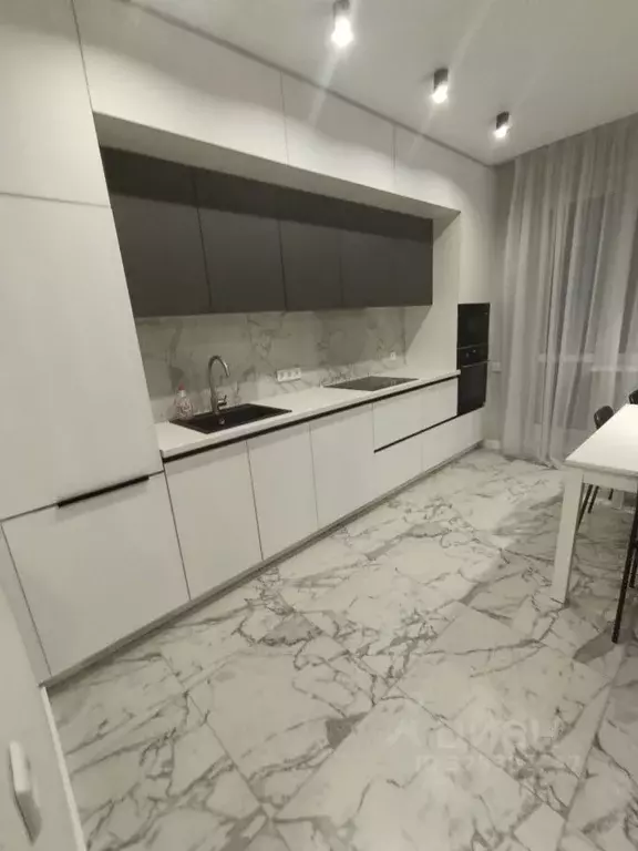 3-к кв. Омская область, Омск ул. Перелета, 19 (89.9 м) - Фото 2