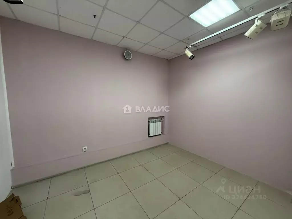 Помещение свободного назначения в Ярославская область, Рыбинск ул. ... - Фото 2