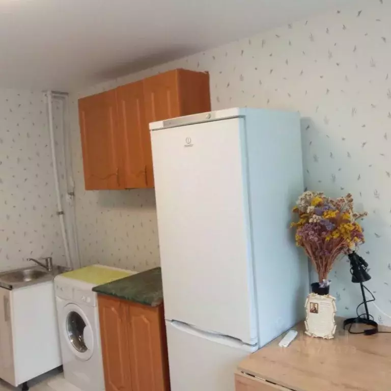 Комната Свердловская область, Екатеринбург ул. Гурзуфская, 18 - Фото 2