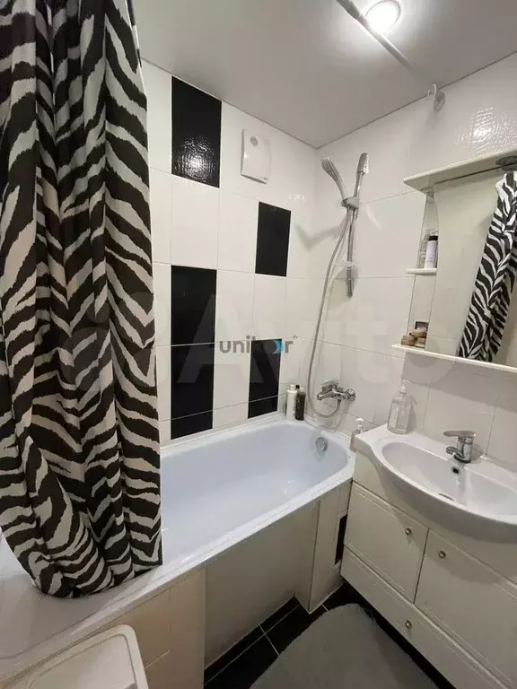 5-к. квартира, 84 м, 2/5 эт. - Фото 0