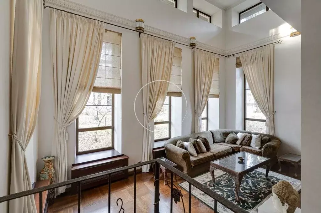 Дом в Московская область, Одинцовский городской округ, пос. Барвиха, ... - Фото 0